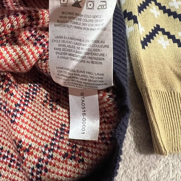 Cleveland Indians Sweater Men's Large MLB Christmas Pullover Ugly Sweater - Picture 6 of 9